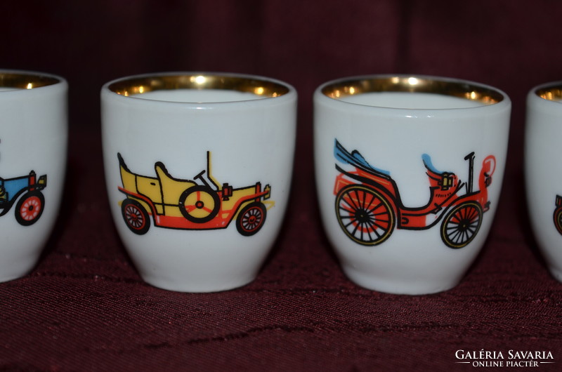 Car cups ( dbz 00122 )
