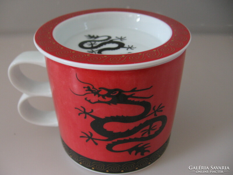Cha cult porcelain tea mug with dragon, lid, roof