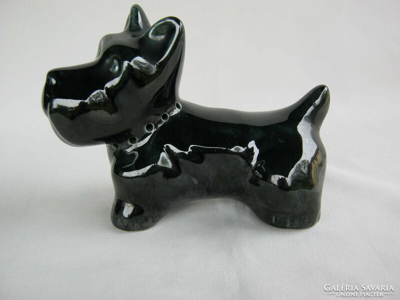 Fim Budapest ceramic dog