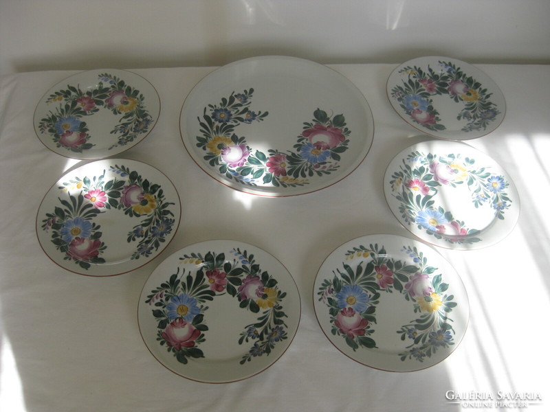 Hand-painted, marked lowland offering set. Negotiable!