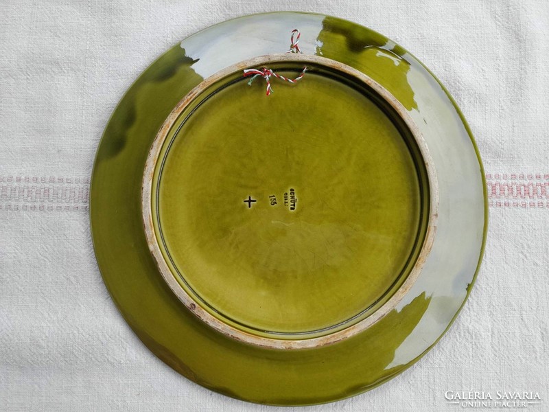 Schütz cilli (1870 -1900) historicizing wall majolica decorative plate, 27 cm diameter