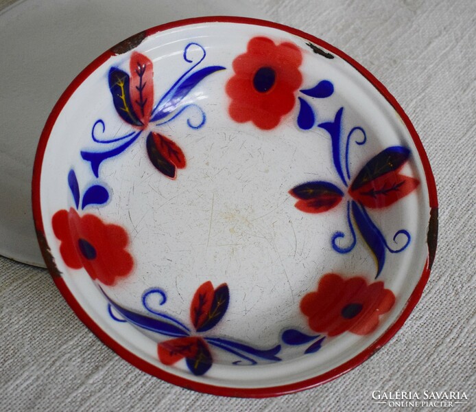 Old enameled plate bowl flower pattern Budafok Hungarian enamel 22.5 x 4.5 cm