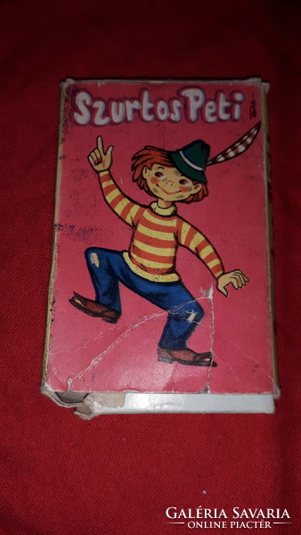 1970-s évek Magyar Kártyagyáras "SZURTOS PETI " kártyajáték dobozával a képek szerint