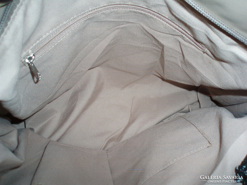 Vintage catwalk beige handbag