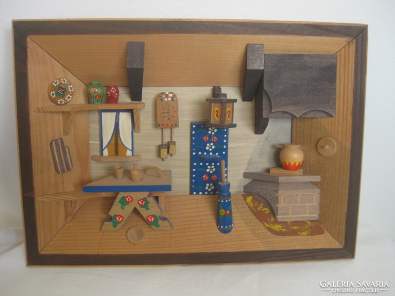 Old, marked room interior, dioramas. Negotiable!