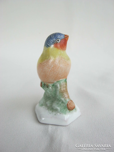 Bodrogkeresztúri kerámia színes kis énekes madár
