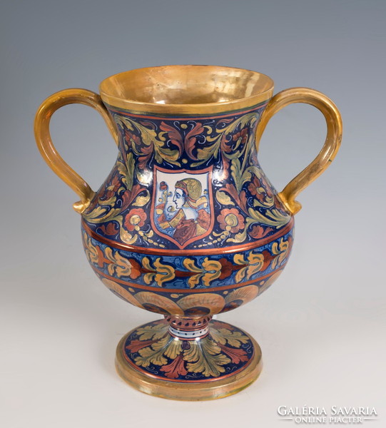 Renaissance style vase with handles - gualdo tadino