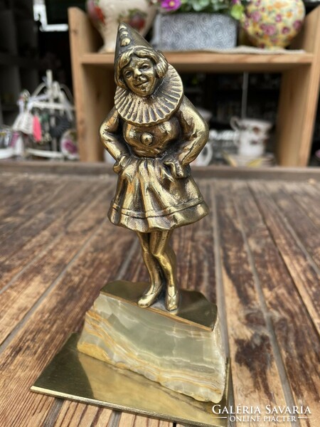 Bronze clown girl statue