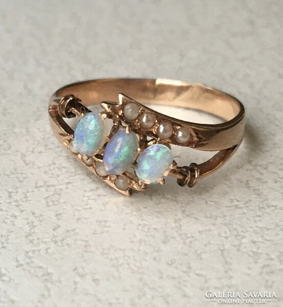 Art Nouveau gold ring opal pearl antique