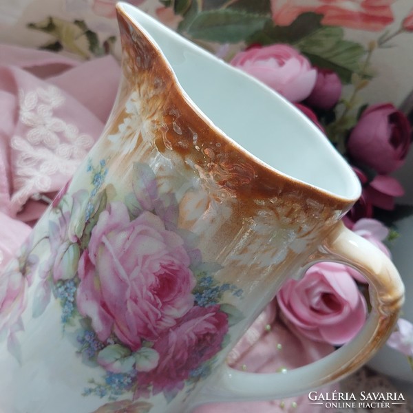 Romantic rose pot