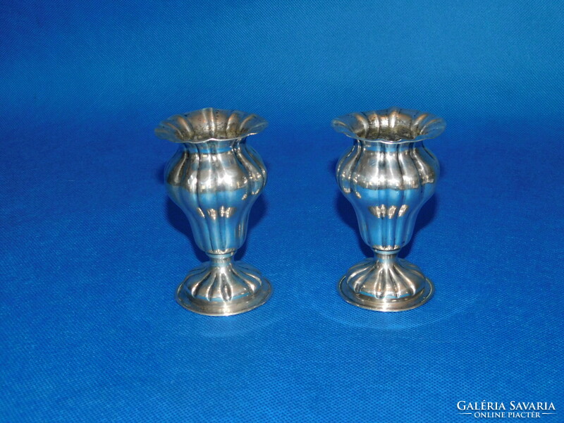 Pair of silver vases 168 gr