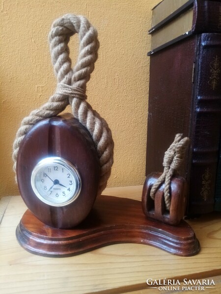 Sailor, ship table clock