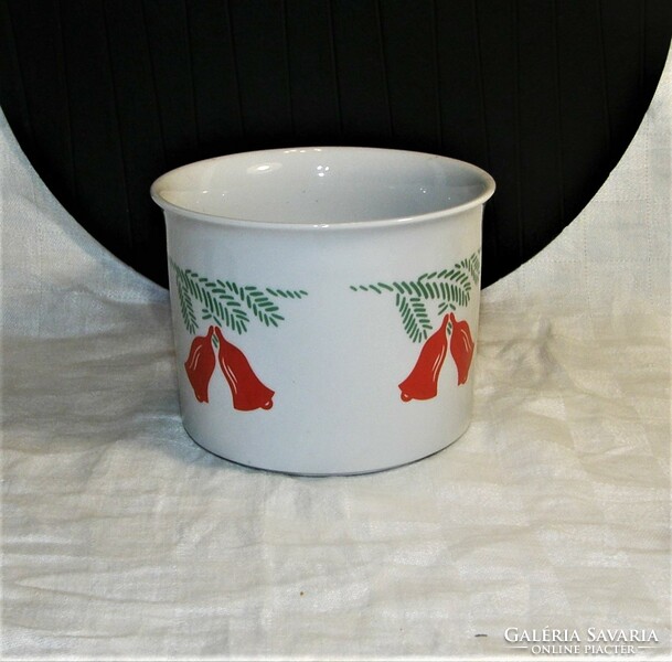 Zsolnay porcelain pot