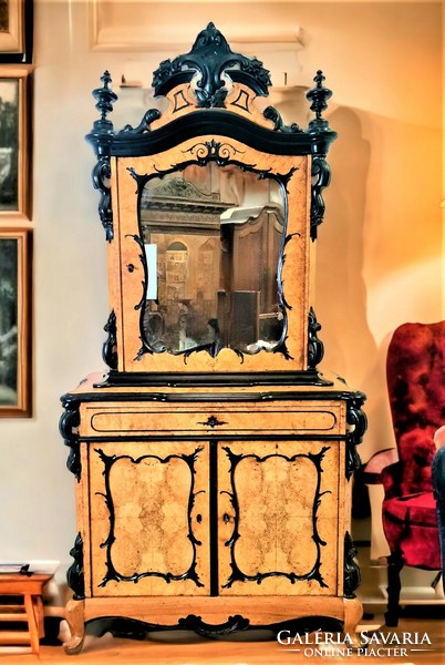 A691 beautiful Biedermeier mirror cabinet, showcase