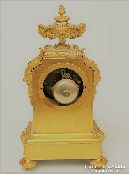 Rarity, antique French Neo-Renaissance gilded bronze table clock, 1860s