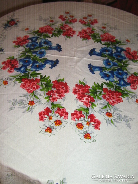 Beautiful vintage style floral tablecloth