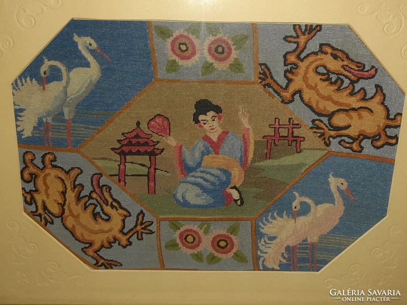 Meseszép antik Tűgoblein kínai jelenet gyönyörű keretben