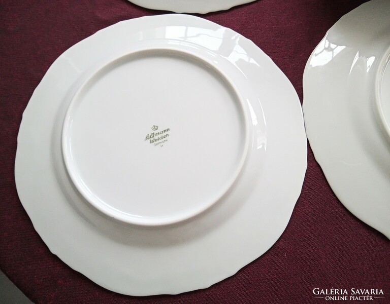 Bavaria white embossed breakfast plates 19.5cm