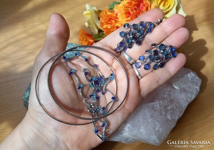 Jewelry fair! 50. Set - with peacock blue stone necklace and ear bangles