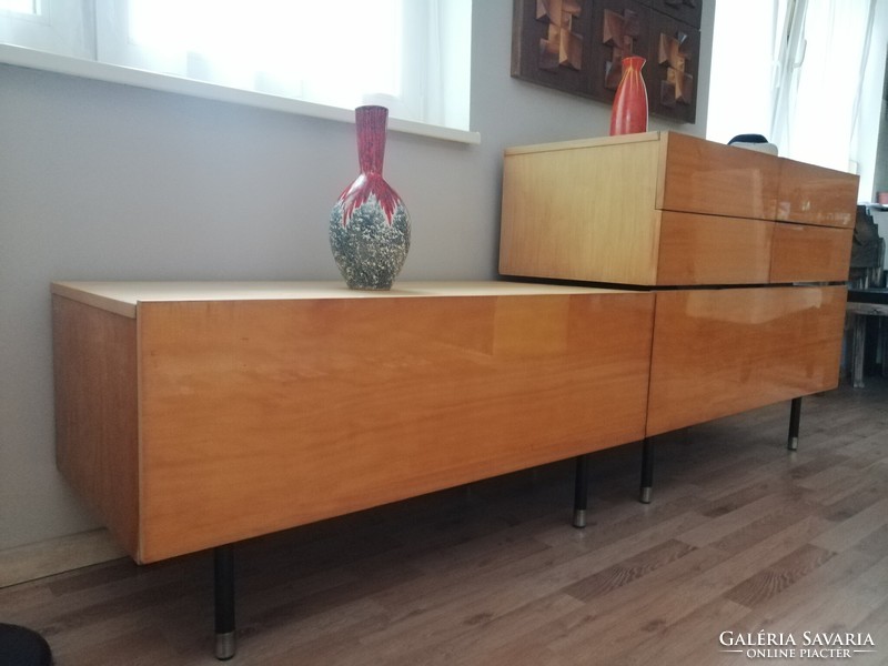 RETRO 70ES ÉVEK OLASZ ELEMES KOMOD SIDEBOARD NAPPALI BÚTOR