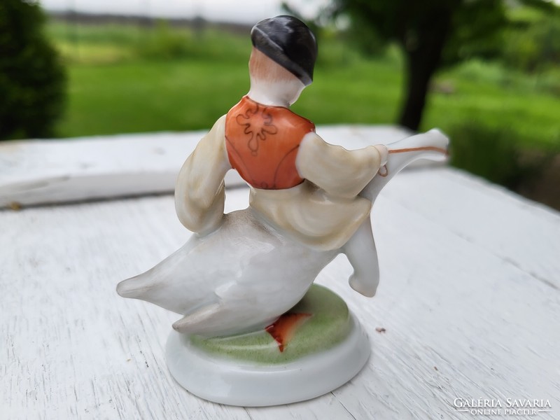 Art deco_herendi porcelain_lúdas matyi_goose boy_lux elek design_hand painted