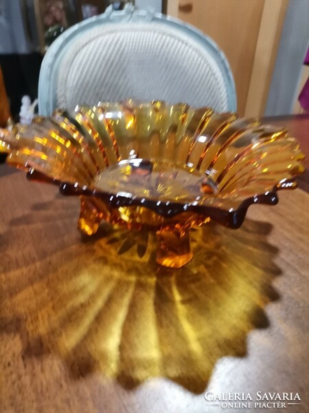 Art deco amber-colored centerpiece, for sale!! Negotiable!!!!