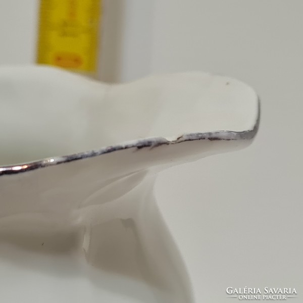 Színes virágmintás porcelán tejszín kiöntő (2628)