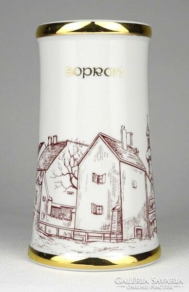 1N088 Aranyozott Hollóházi porcelán söröskorsó Sopron tűztorony 14 cm