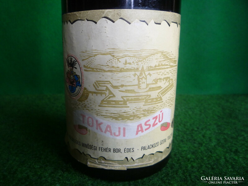 Tokaji aszú. 1975.