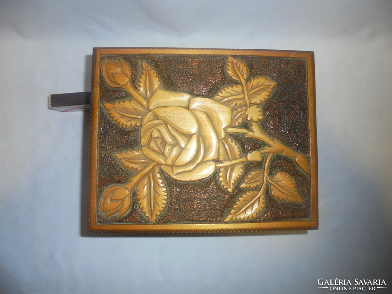 Vintage carved wooden box - unique handwork decorated on all sides - 1980