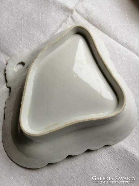 Porcelán kínáló tál orgona mintával