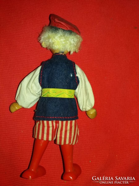 Antik CCCP orosz fából készült játék figura baba szép állapotban 20 cm a képek szerint