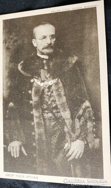 Circa 1913 Count István Tisza Hungarian Prime Ministers fancy Hungarian dress murder bp Róheim-villa
