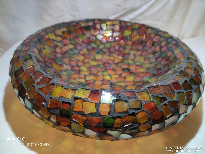 MOST ÉRDEMES VINNI ALACSONY ÁRA!  Látványos színpompás nagy méretű mozaikos üveg asztalközép kínáló