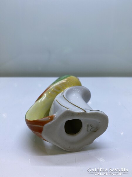 Régi Drase papagaj porcelán figura