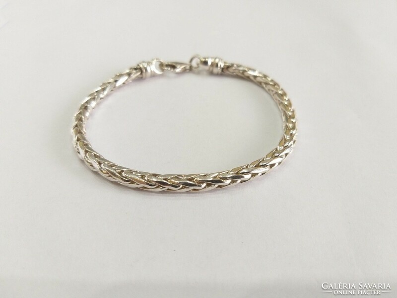 New silver 13.6g. Thick braided silver snake bracelet (no. 15.)