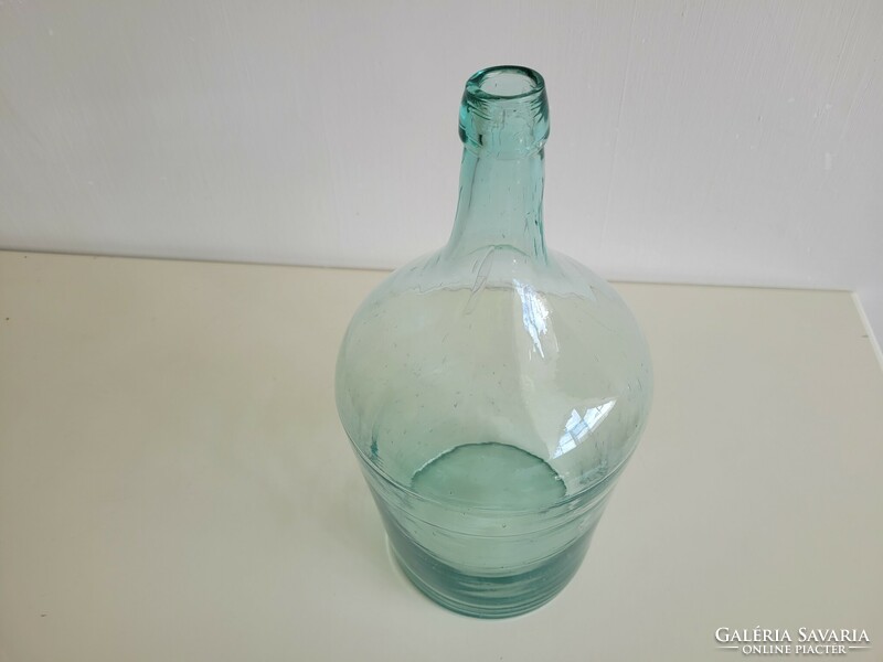 Régi nagy méretű 5 literes türkiz zöld huta üveg üvegpalack kúpos aljú ballon palack