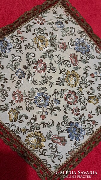 Antique tapestry tablecloth (l3781)