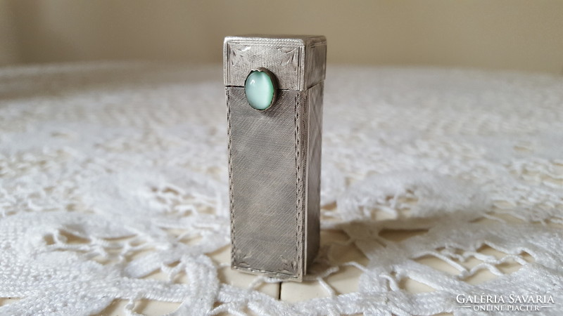 Art deco silver lipstick holder, with protruding mirror, decorated with semi-precious stones