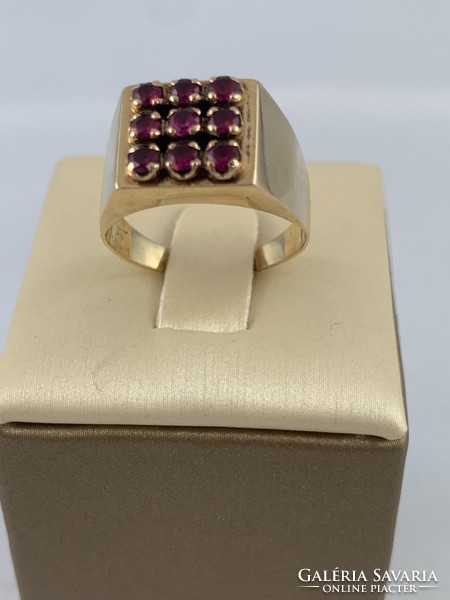 Women's for sale 14 kr. Yellow gold ring with ruby stones.