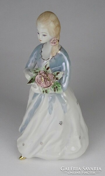1N474 porcelain female figure 22 cm
