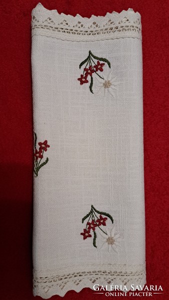 Floral embroidered tablecloth (l3787)