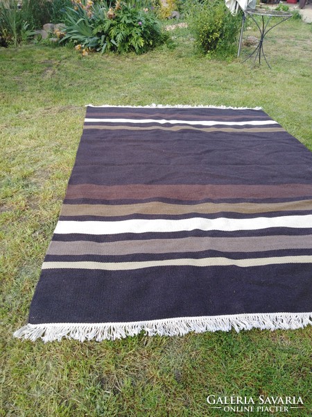 Minimalist wool carpet - bauhaus style / brown