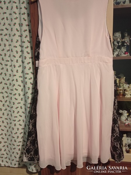 KIÁRUSÍTÁS!!Gyönyörű púder rózsaszín Nyári ruha 46 os méret