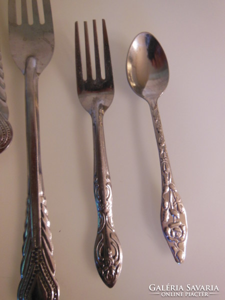 Cutlery - 12 pcs - light - thin - stainless steel - Austrian - flawless