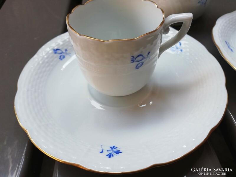 Herend porcelains in one