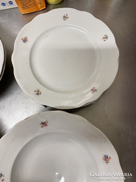 Set of 6 plates from Zsolna