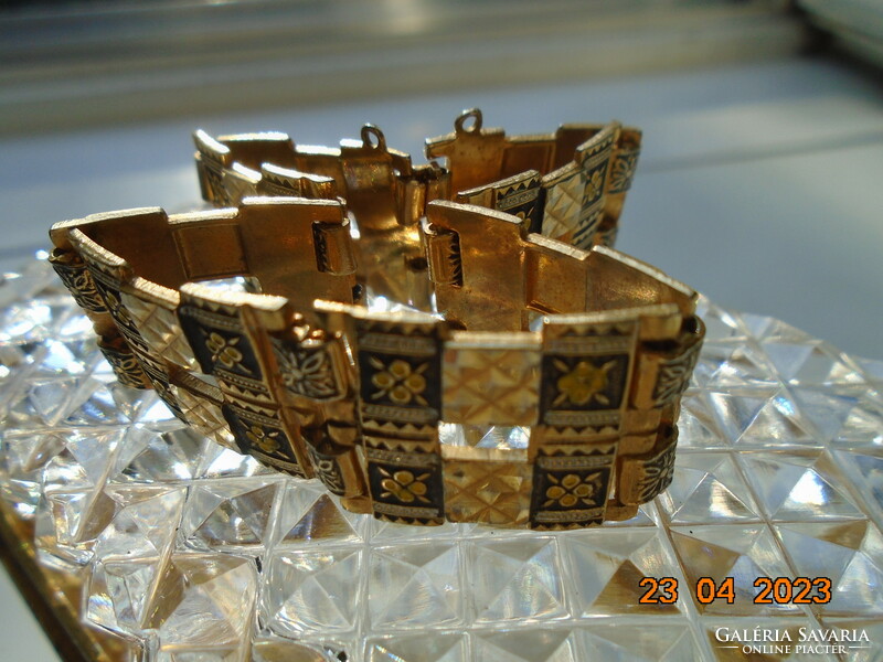 Damaszkuszi  24 KT arannyal kézzel készült szélesebb niellós  karkötő