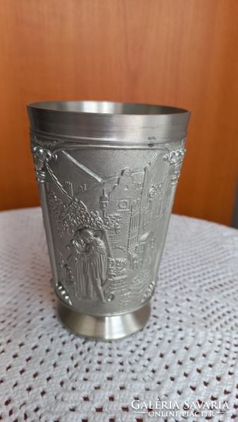 Old large pewter beer glass, 12 cm, opening 7.5 cm, scene - 3 phases of courtship - in good condition