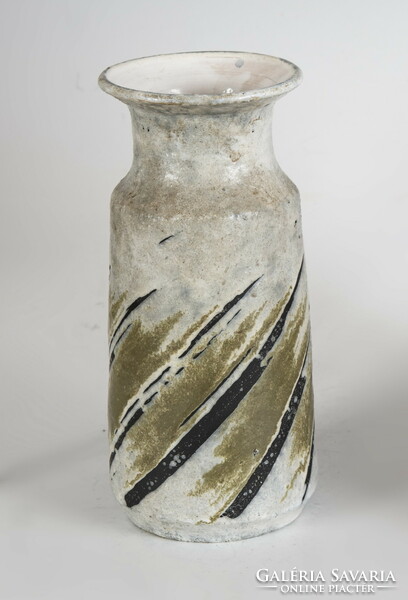 Gorka livia - black-green striped vase (g07)
